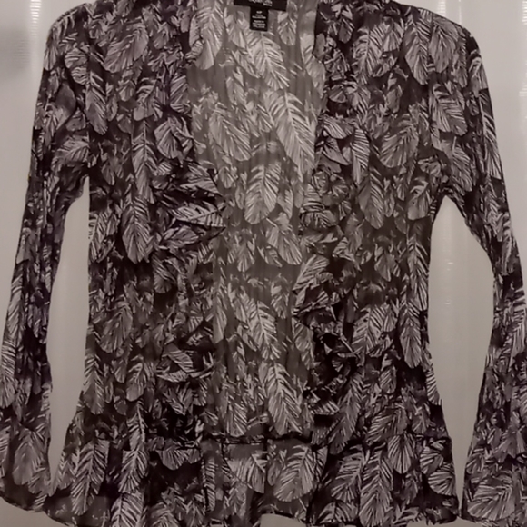 Style & Co. Black w/ White design Sheer Vneck Buttons Longsleeve Blouse-4P - Picture 4 of 6